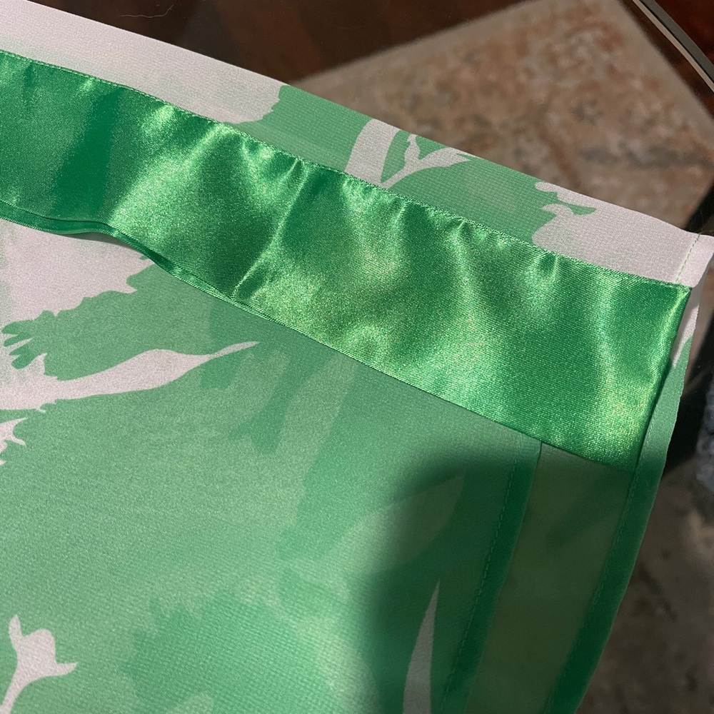 Venus green dress - Picture 5 of 5